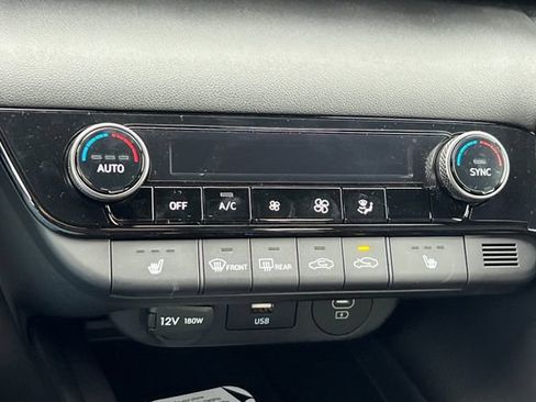 New 2026 Hyundai Elantra SEL Sport FWD image 18