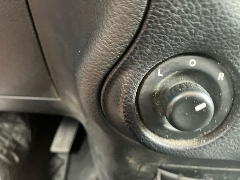 Used 2016 Jeep Wrangler Unlimited Sport w/ Quick Order Package 24S AWD/4WD image 23
