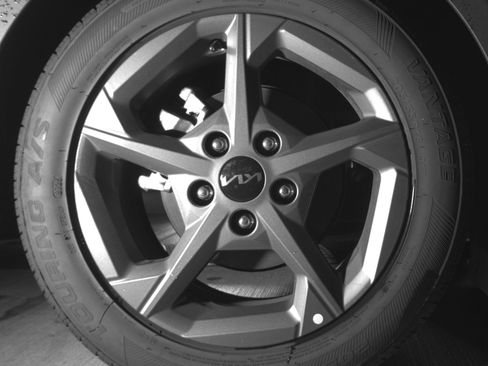Used 2025 Kia K4 FWD image 15