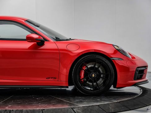 Used 2024 Porsche 911 Carrera GTS w/ Premium Package image 21