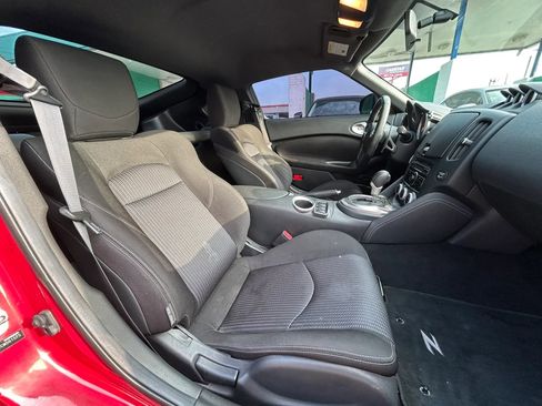 Used 2012 Nissan 370Z Coupe RWD image 12