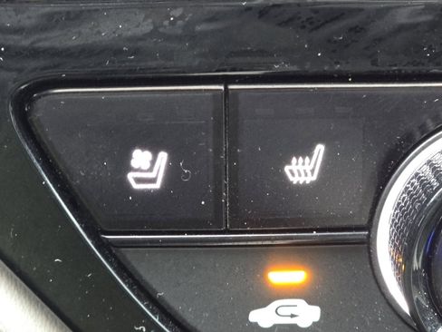 Certified 2023 Honda Accord Touring image 8