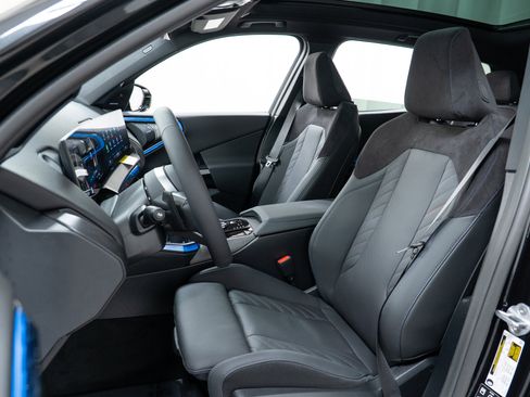 New 2026 BMW X3 xDrive30 w/ Premium Package image 13