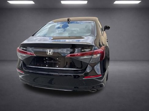 Used 2025 Honda Civic Sport image 16