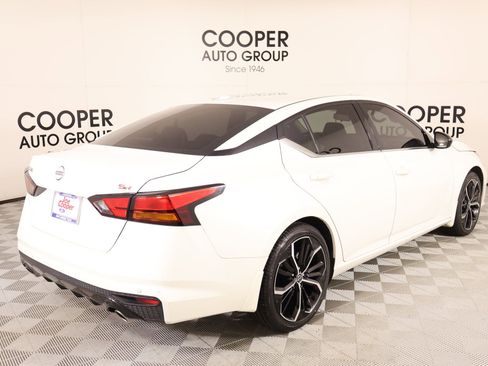 Used 2024 Nissan Altima 2.5 SR image 19