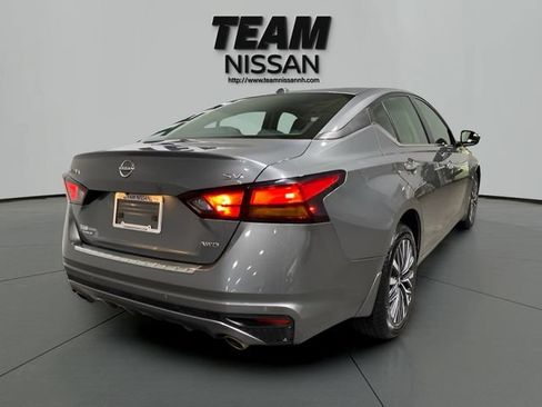 Certified 2023 Nissan Altima 2.5 SV w/ SV Premium Package AWD/4WD image 7