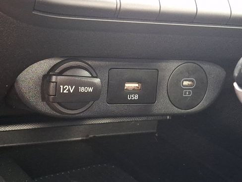 Certified 2025 Hyundai Elantra Sport FWD image 23