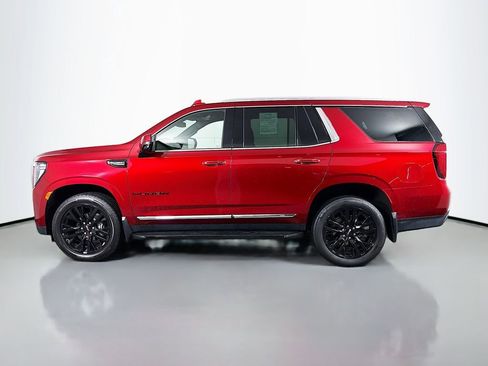 Certified 2023 GMC Yukon SLT w/ SLT Premium Package AWD/4WD image 4