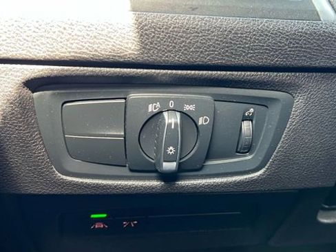 Used 2018 BMW M2 image 19