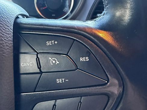 Used 2019 Dodge Challenger SXT image 25