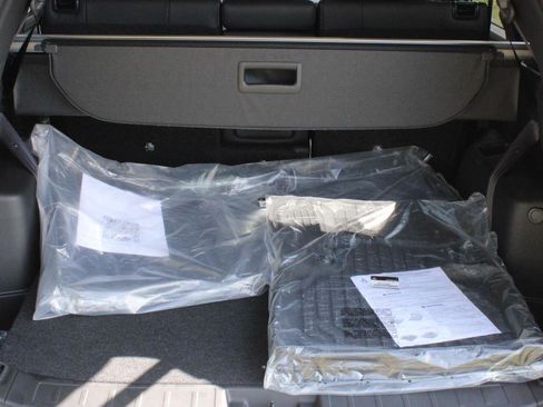 New 2025 Mitsubishi Outlander Trail Edition image 13