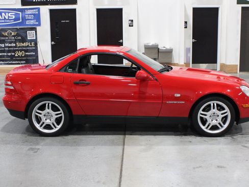 Used 1999 Mercedes-Benz SLK 230 image 24