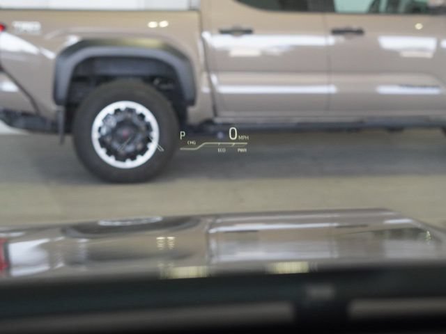 Certified 2026 Toyota Highlander Platinum AWD/4WD image 24