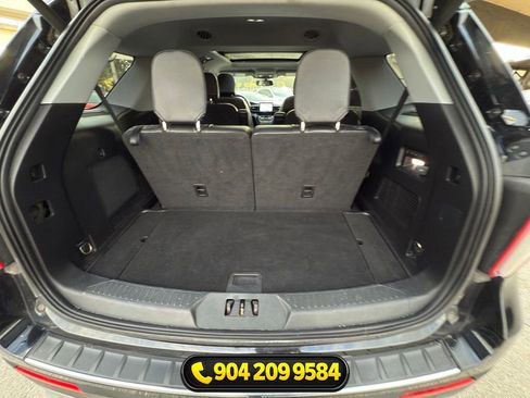 Used 2021 Ford Explorer Limited w/ Equipment Group 301A RWD image 35
