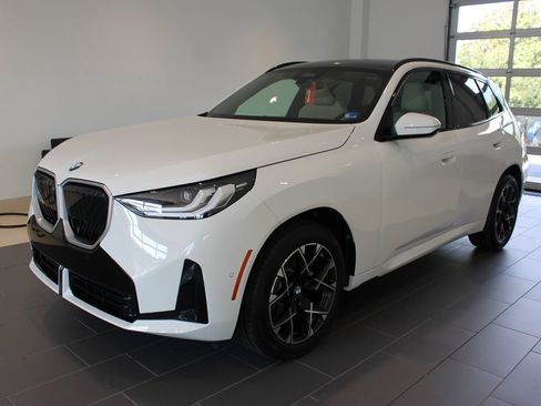 New 2026 BMW X3 xDrive30i w/ Premium Package AWD/4WD image 11