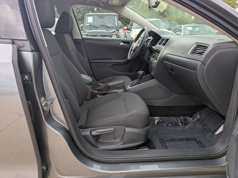 Used 2014 Volkswagen Jetta S FWD image 12
