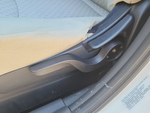 Used 2017 Mitsubishi Outlander Sport LE FWD image 7