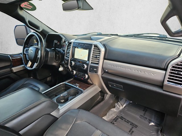 Used 2017 Ford F250 Platinum w/ FX4 Off-Road Package AWD/4WD image 25
