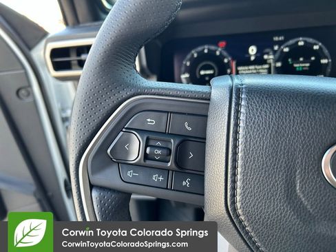 New 2025 Toyota 4Runner Limited image 22