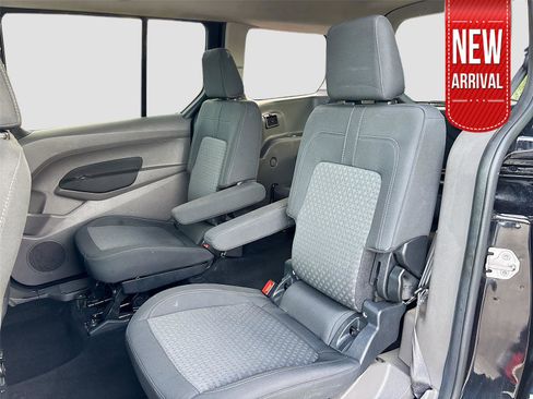 Used 2021 Ford Transit Connect XLT image 25