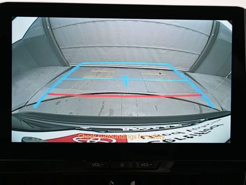 Certified 2025 Toyota Corolla SE image 19