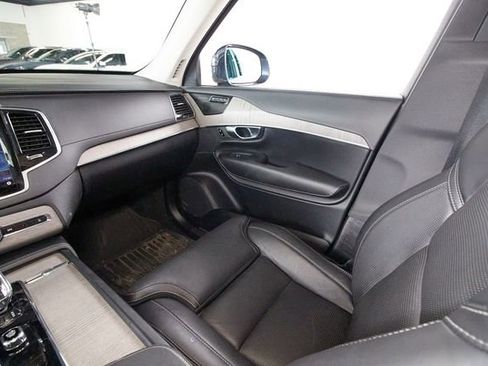 Used 2023 Volvo XC90 B6 Ultimate w/ Protection Package Premier AWD/4WD image 7