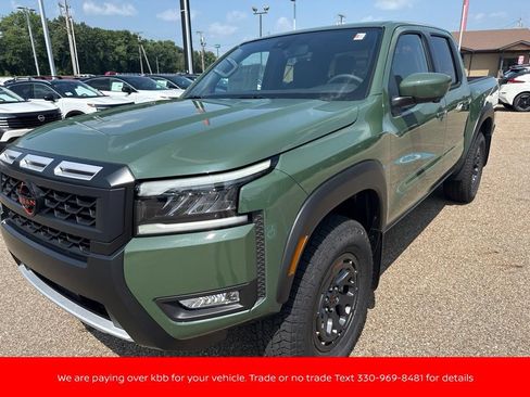 New 2026 Nissan Frontier PRO-4X w/ Pro Premium Package AWD/4WD image 3