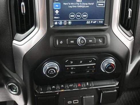 Used 2024 Chevrolet Silverado 1500 Custom w/ Turbomax Blackout Package AWD/4WD image 21