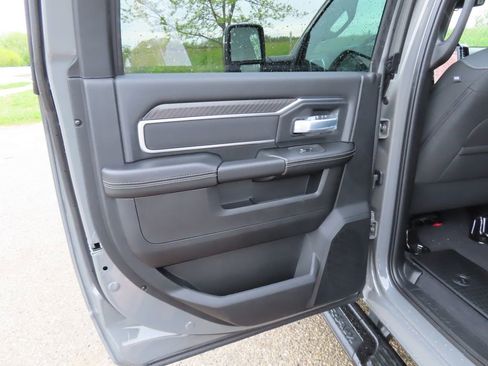 New 2026 RAM 2500 Big Horn AWD/4WD image 28