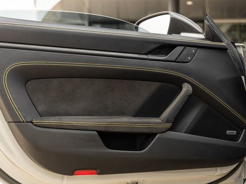 Certified 2022 Porsche 911 GT3 RWD image 29