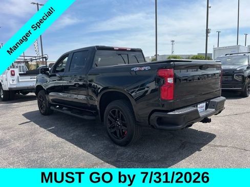 Used 2024 Chevrolet Silverado 1500 RST w/ Redline Edition AWD/4WD image 5