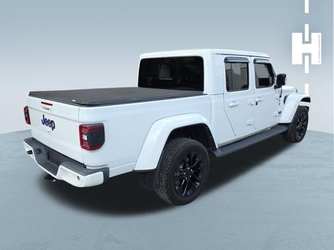 Used 2022 Jeep Gladiator Overland AWD/4WD image 4
