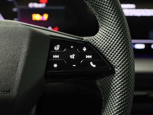 Certified 2025 Audi SQ5 Premium Plus w/ Premium Plus Package image 25