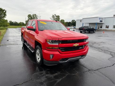 Used 2017 Chevrolet Silverado 1500 LT w/ All Star Edition AWD/4WD image 7