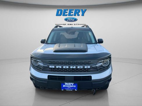 Used 2022 Ford Bronco Sport Badlands w/ Premium Package image 3