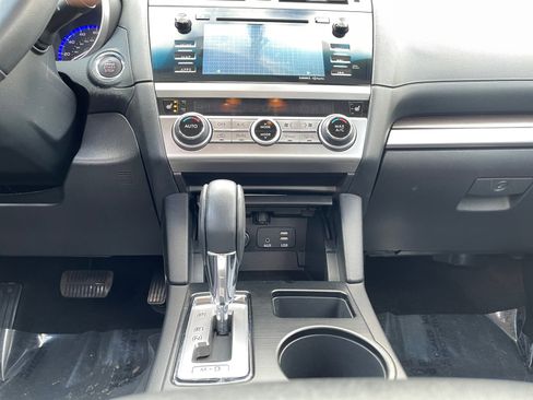 Used 2015 Subaru Legacy 2.5i Limited image 16