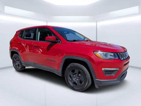 Used 2020 Jeep Compass Sport w/ Safety & Security Group FWD image 1