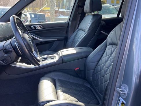 Used 2024 BMW X5 xDrive40i image 4
