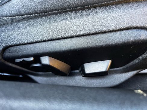 Used 2023 Toyota Supra Premium image 25