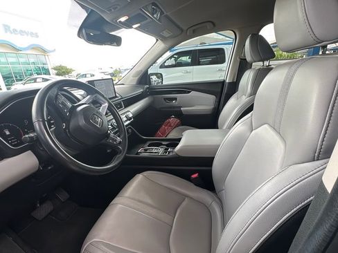 Used 2024 Honda Pilot EX-L image 4