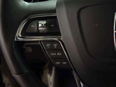 Certified 2023 Lincoln Nautilus Reserve w/ Class II Trailer Tow Package image 11