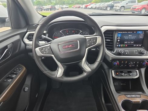 Certified 2023 GMC Acadia SLE w/ Driver Convenience Package AWD/4WD image 12