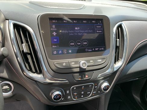 Used 2023 Chevrolet Equinox RS w/ RS Leather Package FWD image 20