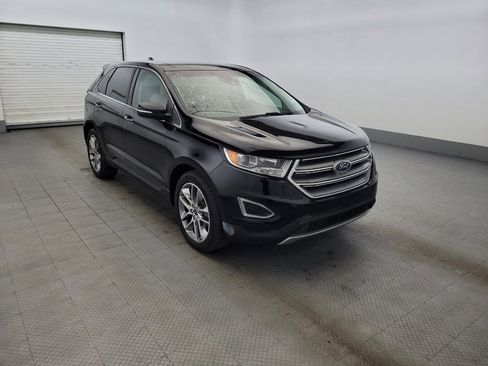 Used 2016 Ford Edge Titanium w/ Equipment Group 302A AWD/4WD image 13