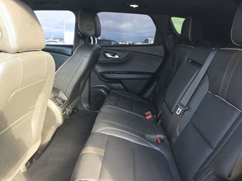 Used 2022 Chevrolet Blazer Premier w/ Enhanced Convenience Package image 13