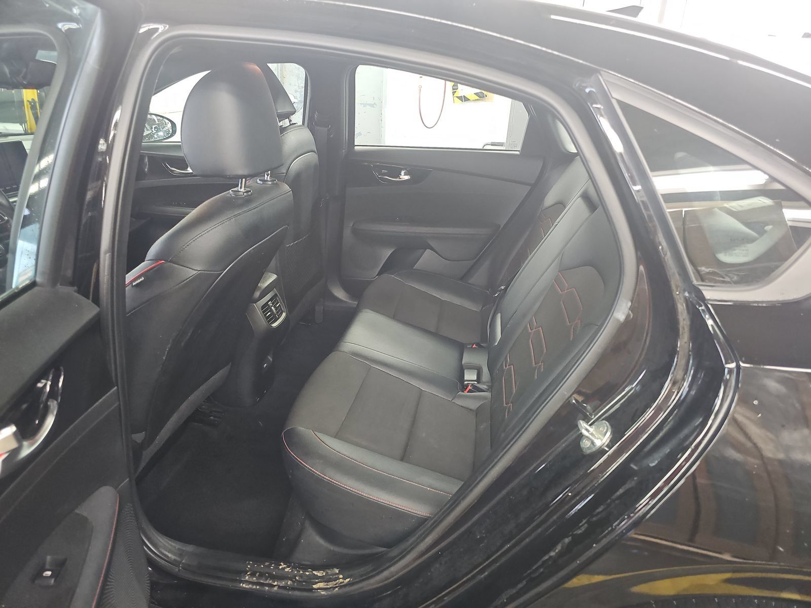 Used 2023 Kia Forte GT FWD image 10