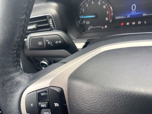 Used 2023 Ford Explorer XLT w/ Equipment Group 202A AWD/4WD image 25