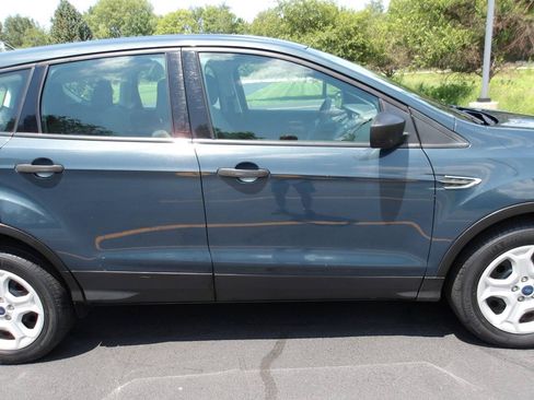 Used 2019 Ford Escape S FWD image 29