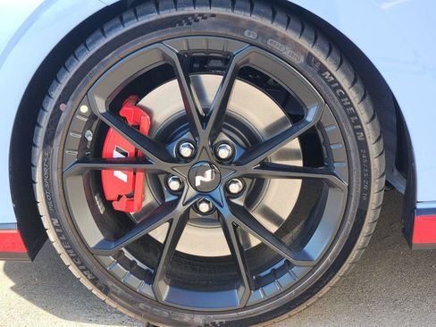 New 2026 Hyundai Elantra N FWD image 7