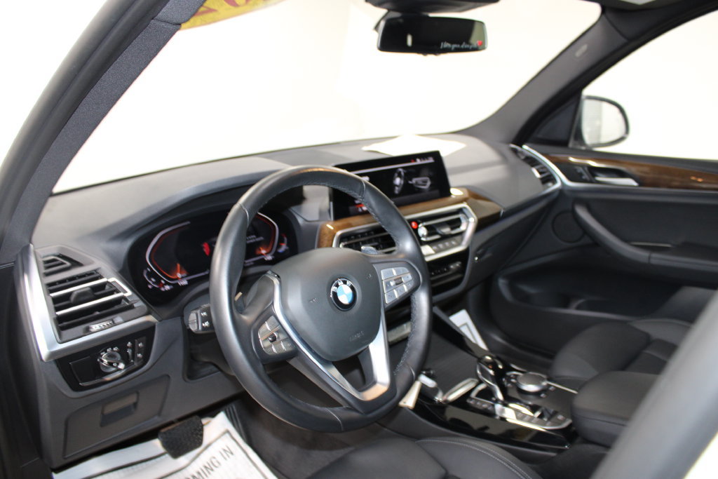 Used 2024 BMW X3 sDrive30i w/ Convenience Package w/ZPA RWD image 14